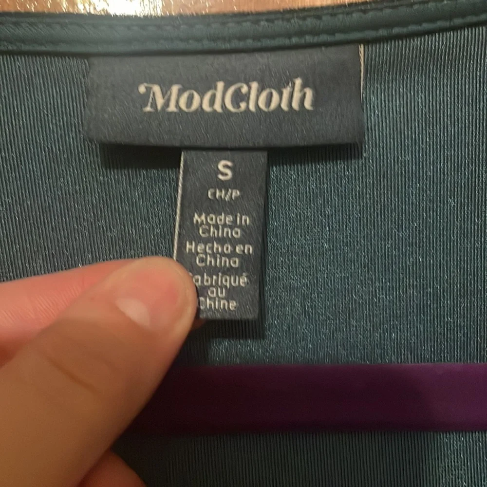 ModCloth Velvet Dress - Picture 3 of 5